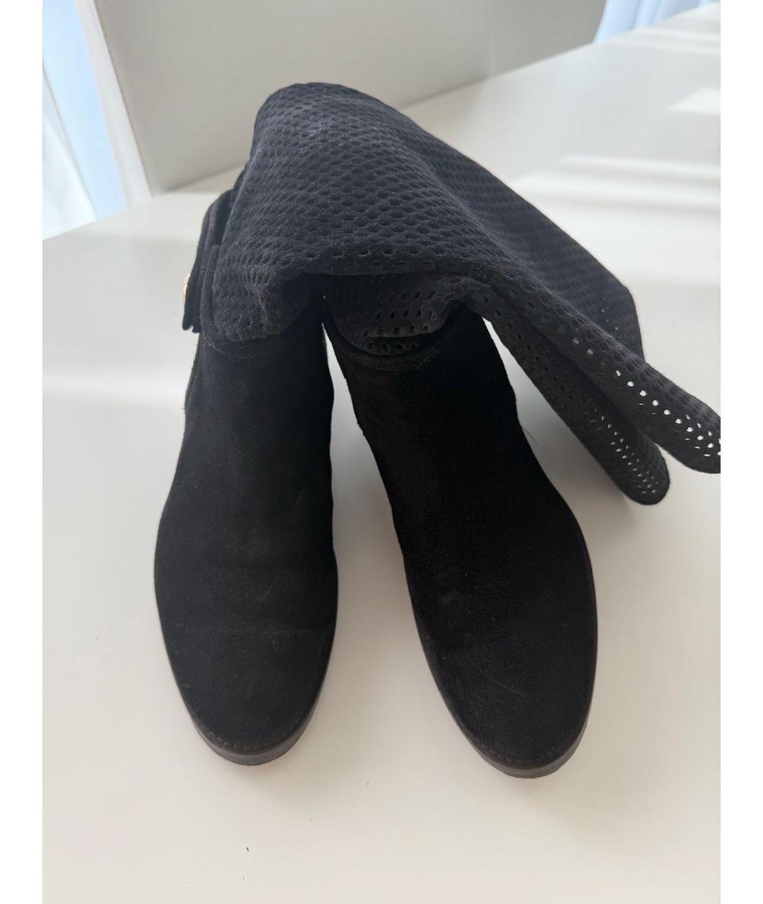 LOUIS VUITTON Черные замшевые сапоги, фото 4