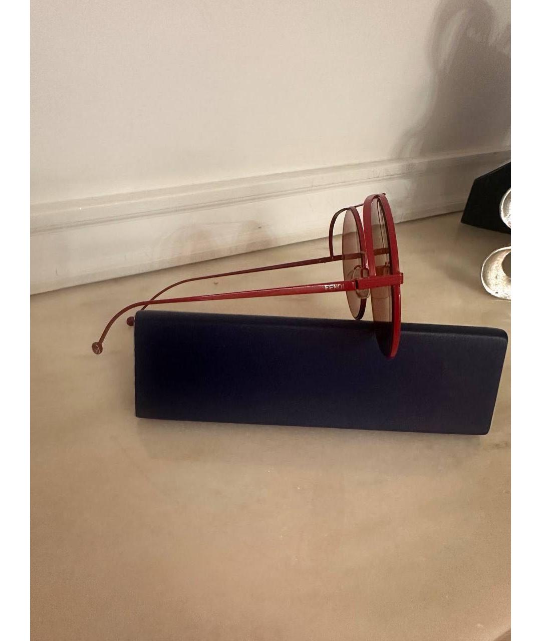FENDI Красные металлические солнцезащитные очки, фото 2
