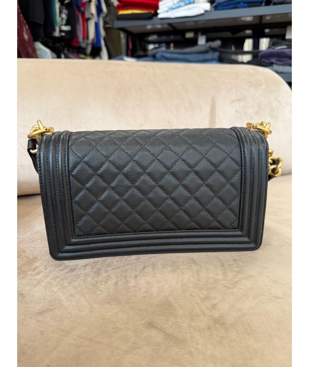 CHANEL Черная кожаная сумка через плечо, фото 3