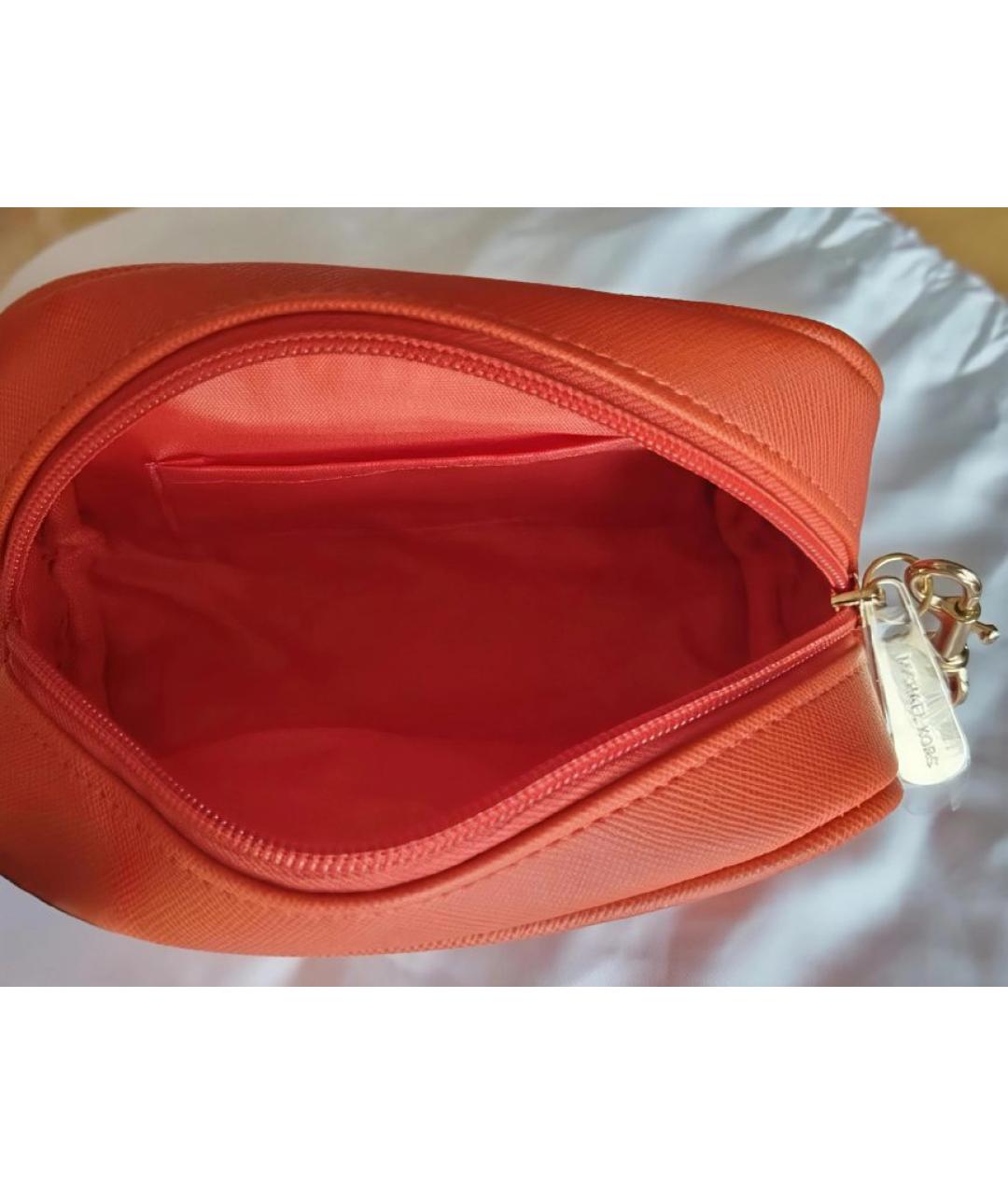 MICHAEL KORS Оранжевая косметичка из искусственной кожи, фото 5