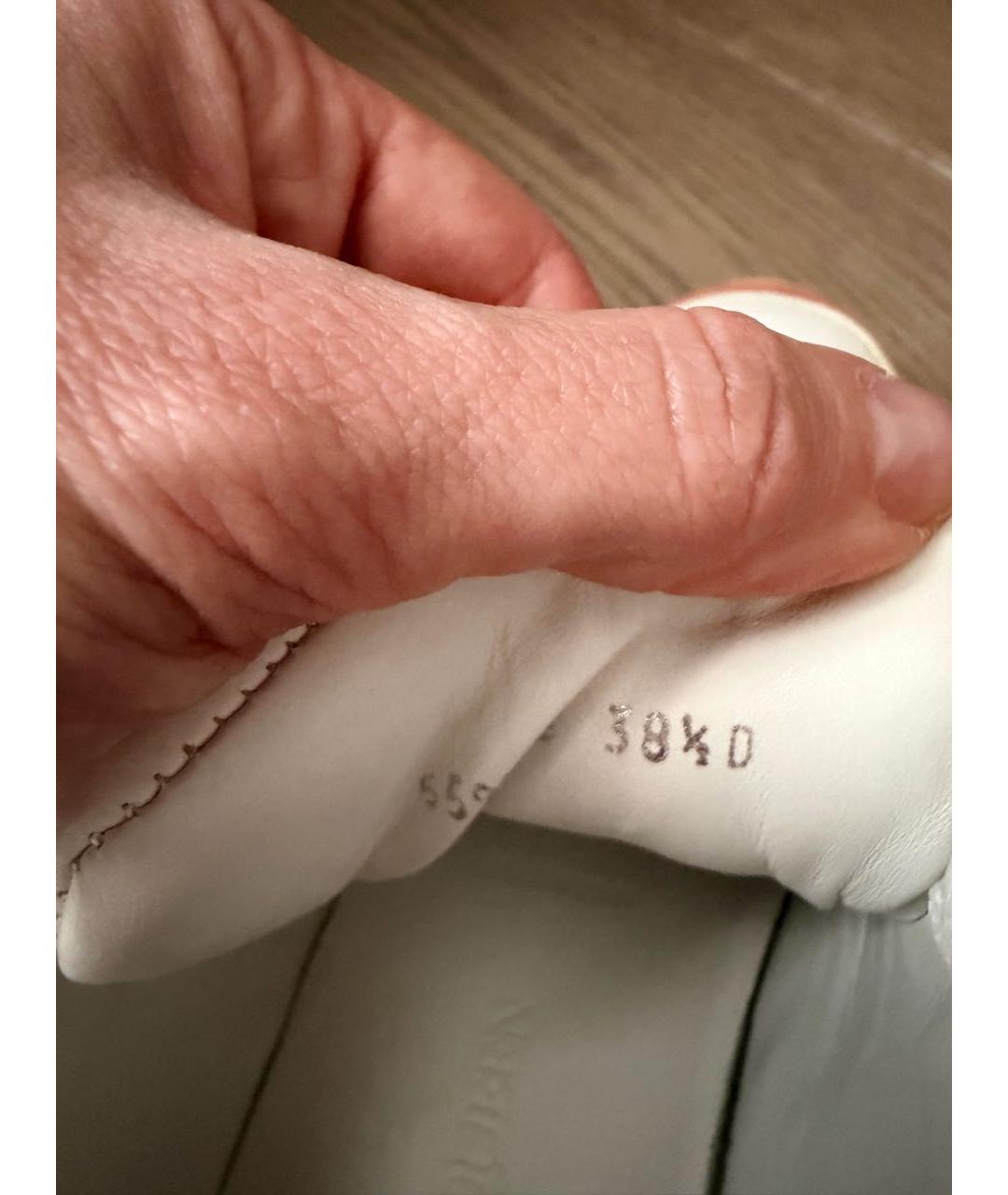 ALEXANDER MCQUEEN Белые кожаные кроссовки, фото 4