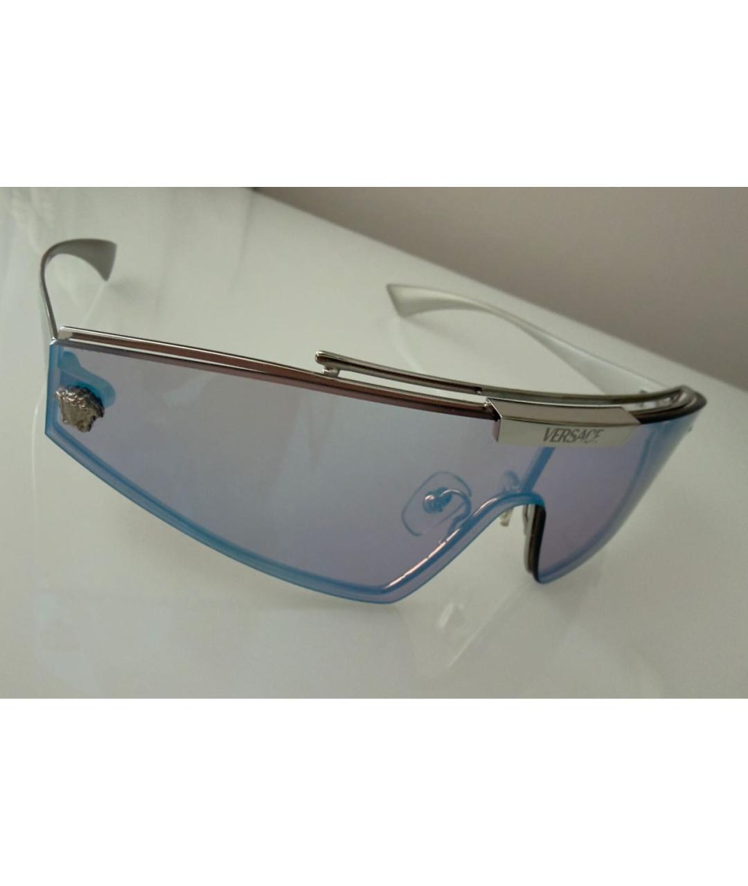 VERSACE Серебряные металлические солнцезащитные очки, фото 3