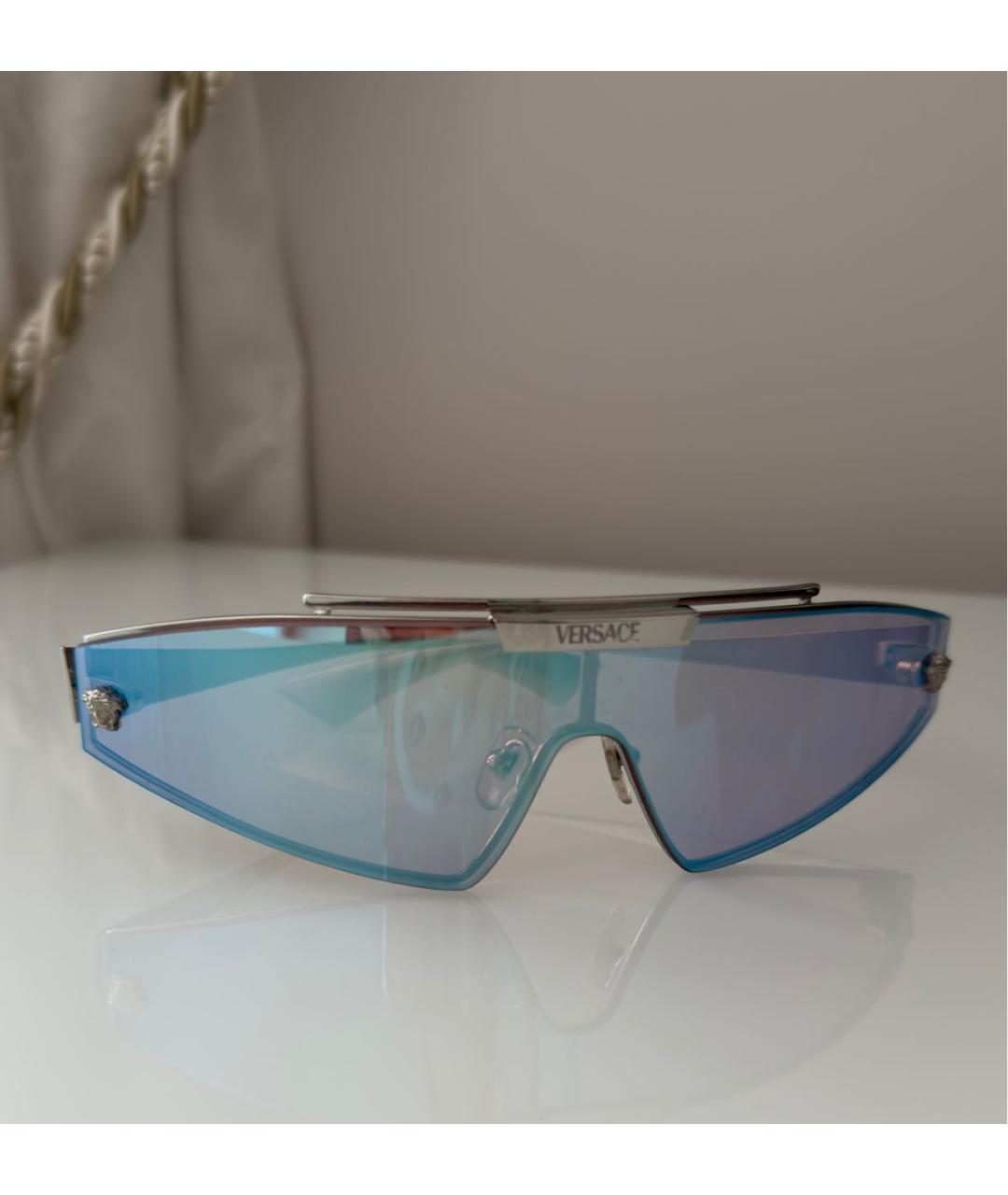 VERSACE Серебряные металлические солнцезащитные очки, фото 6
