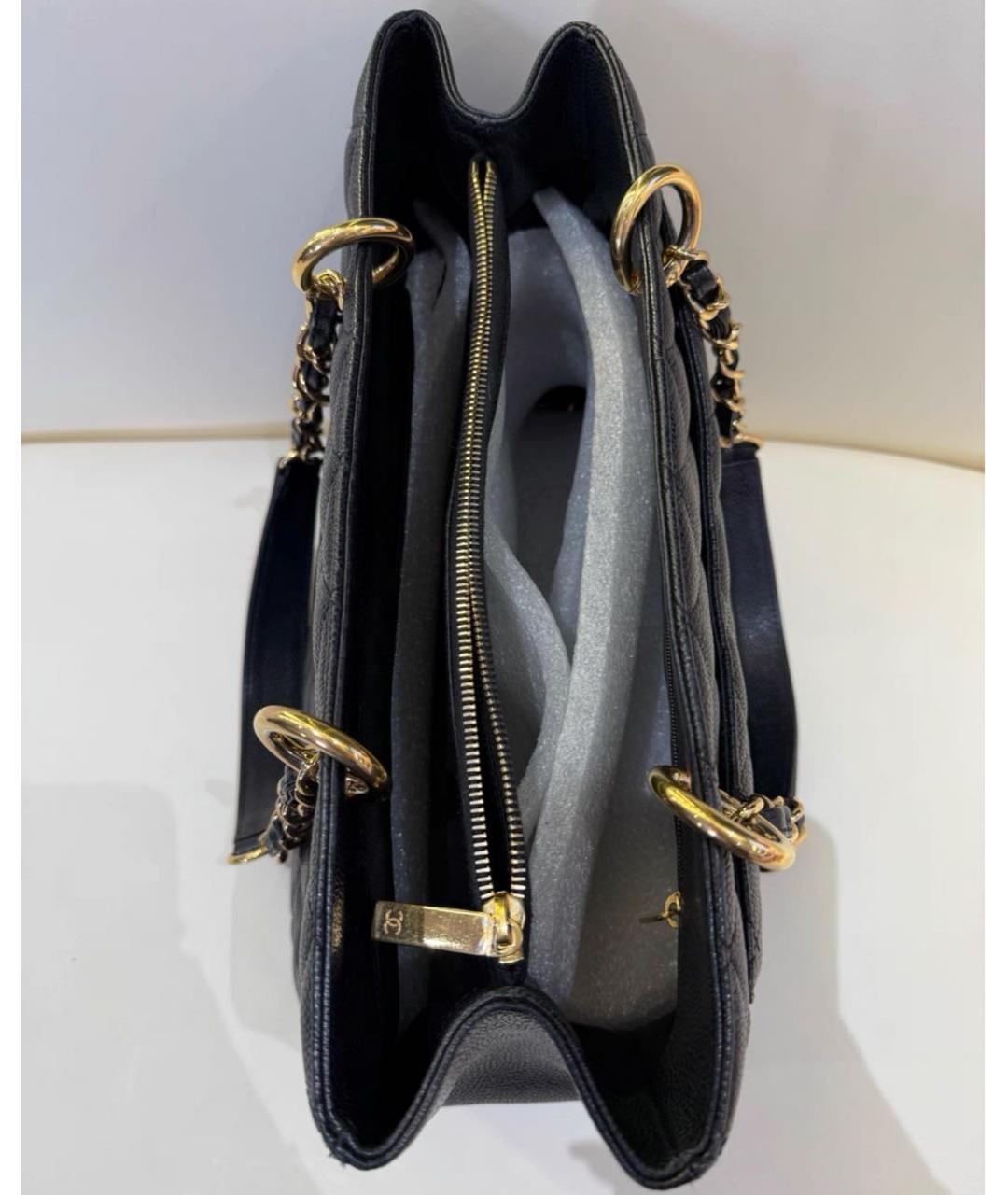 CHANEL Черная кожаная сумка тоут, фото 3