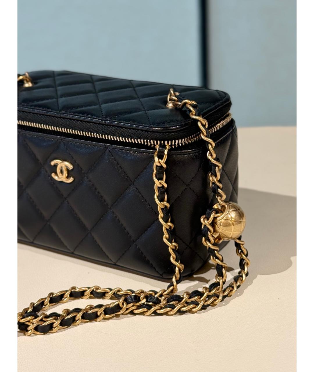 CHANEL Черная кожаная сумка через плечо, фото 2