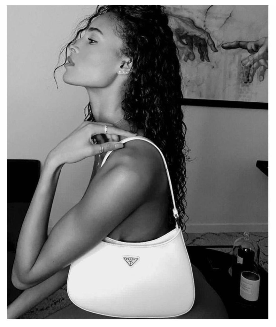 PRADA Белая кожаная сумка через плечо, фото 2