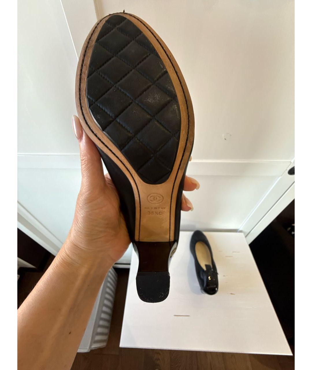 CHANEL Черные кожаные туфли, фото 5