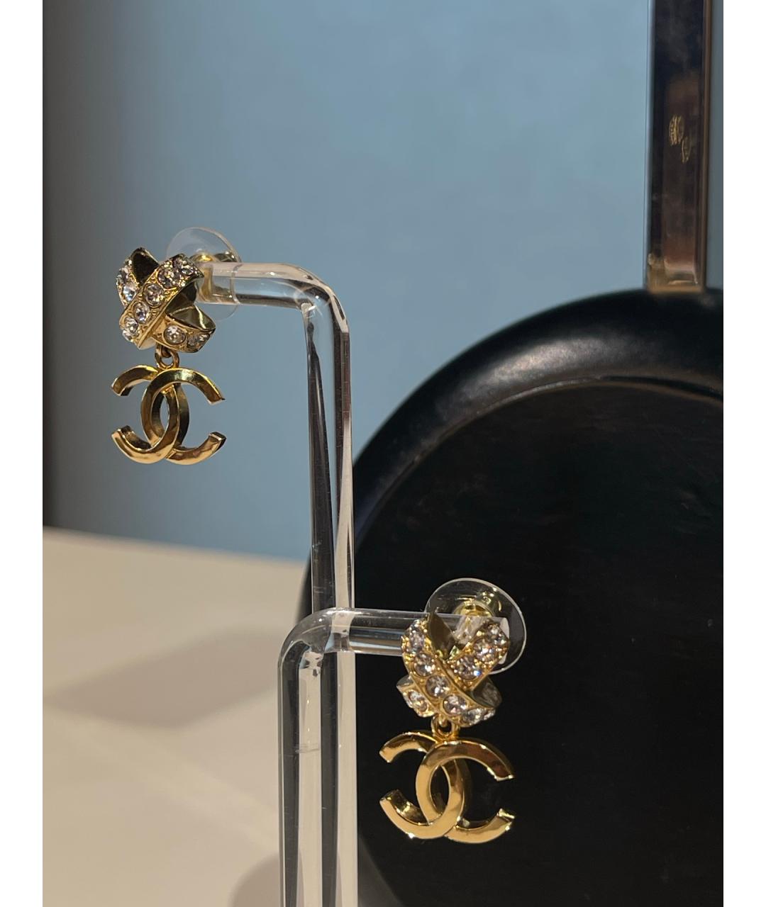 CHANEL Золотые металлические серьги, фото 2