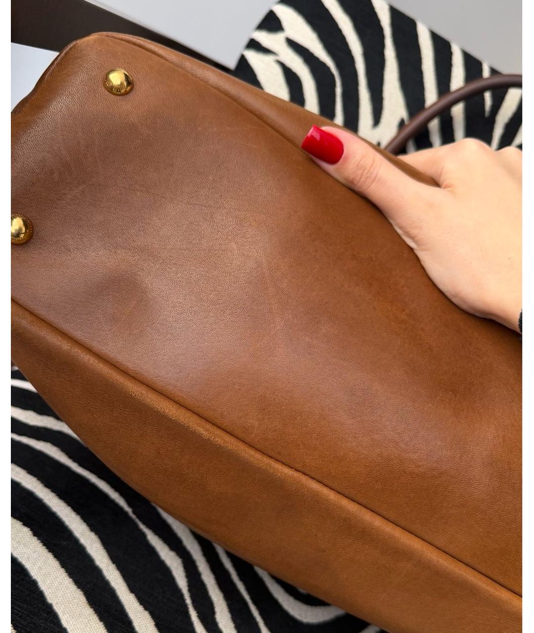 MIU MIU Коричневая кожаная сумка с короткими ручками, фото 7