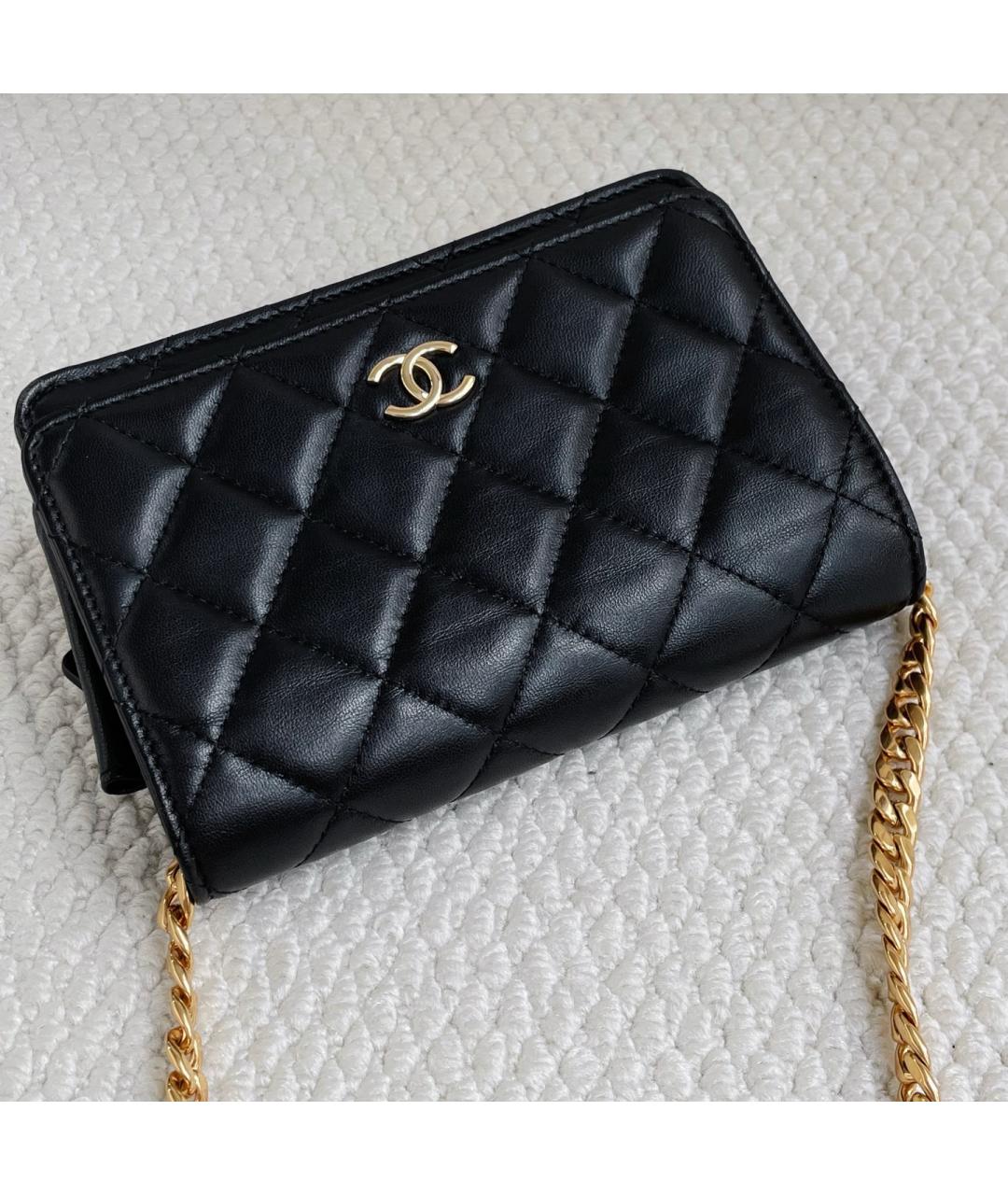 CHANEL Черная кожаная сумка через плечо, фото 4