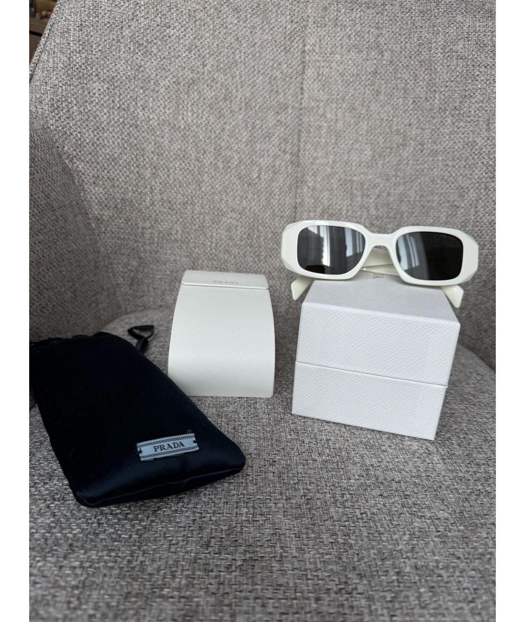 PRADA Белые пластиковые солнцезащитные очки, фото 4