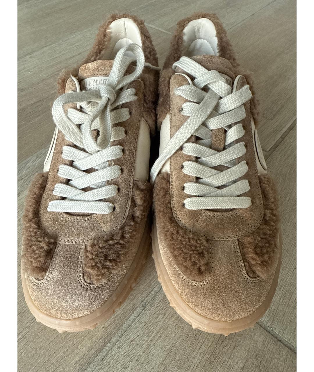 VALENTINO Бежевые замшевые кеды, фото 2