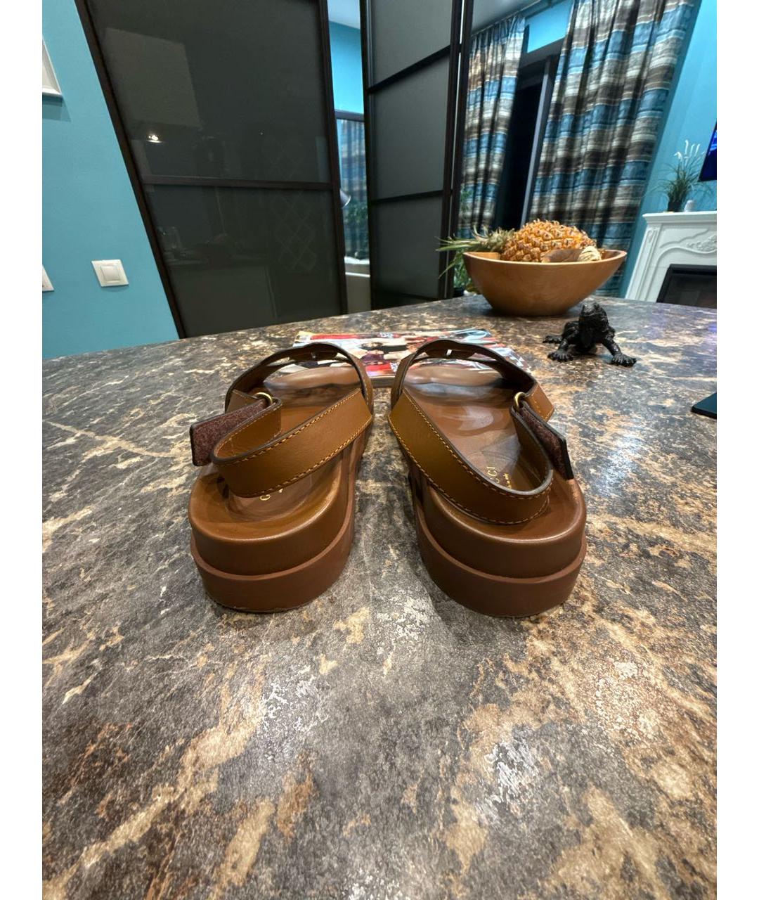 GUCCI Коричневые кожаные босоножки, фото 4