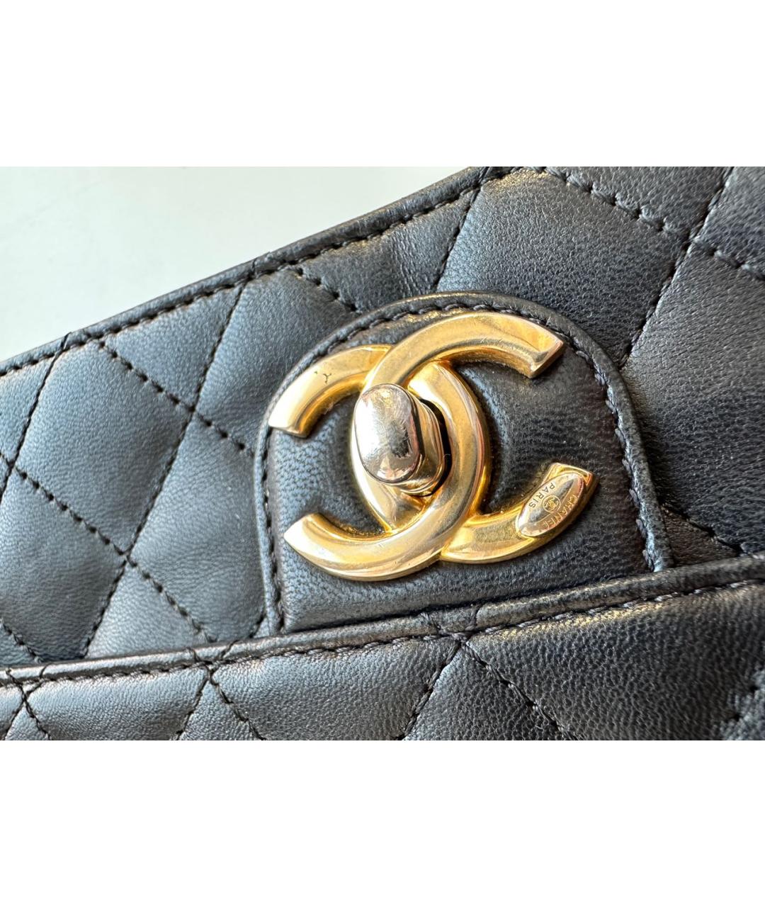 CHANEL Черная кожаная сумка через плечо, фото 3