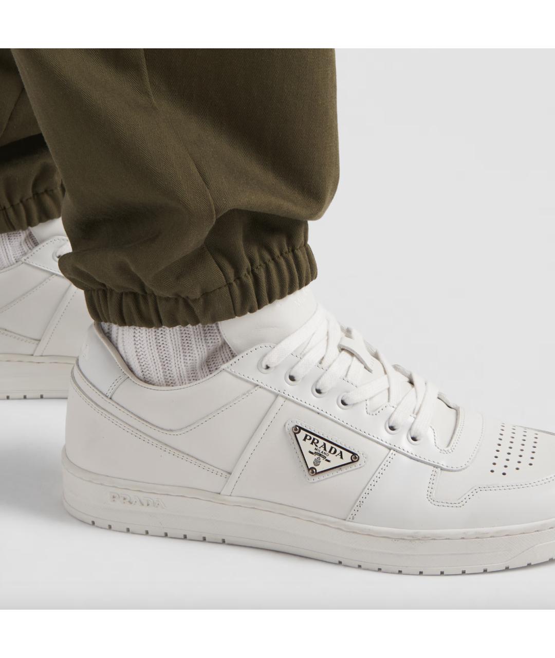 PRADA Белые кожаные низкие кроссовки / кеды, фото 3