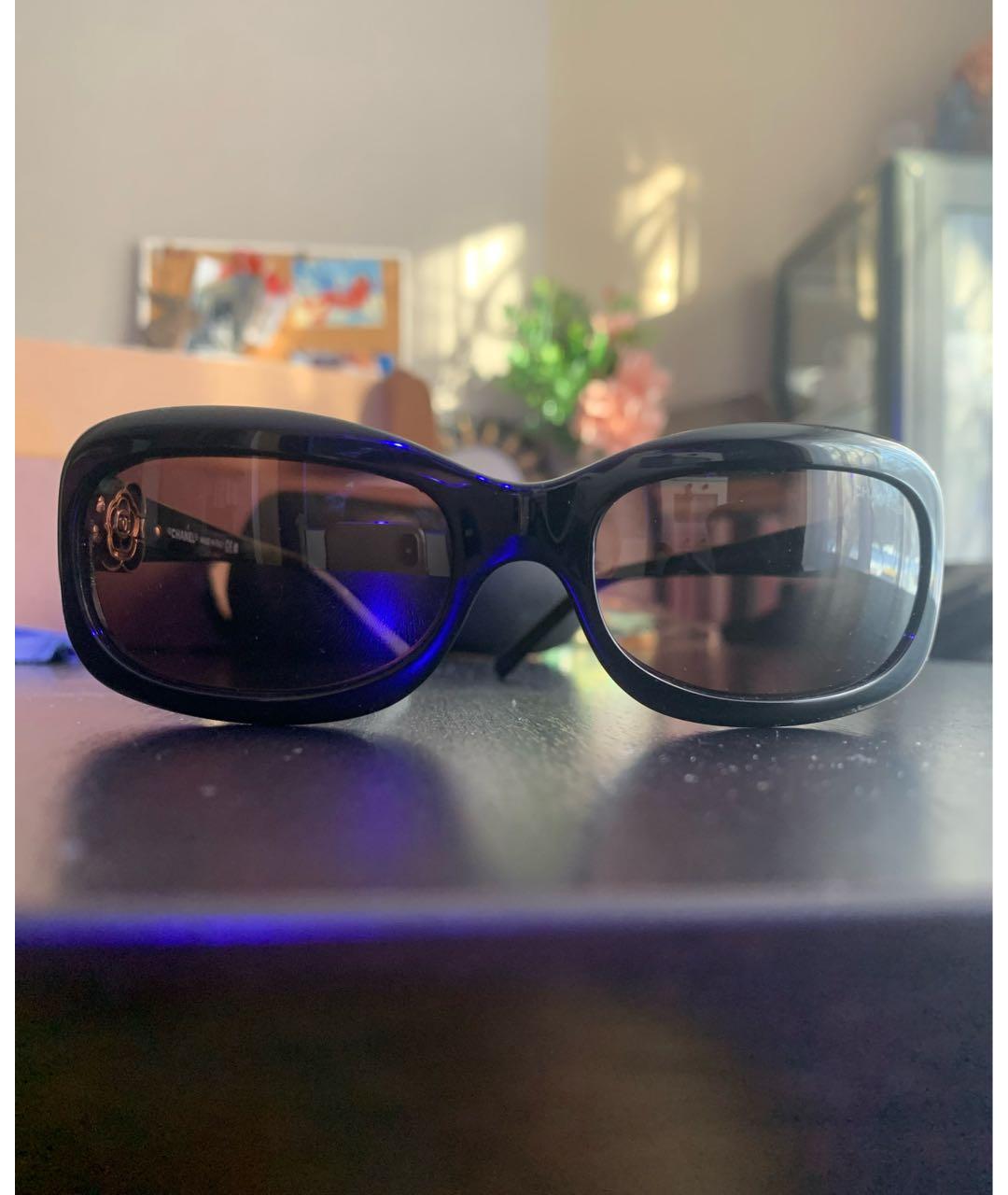 CHANEL Черные пластиковые солнцезащитные очки, фото 2