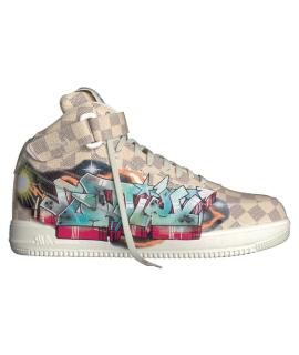 LOUIS VUITTON Кроссовки