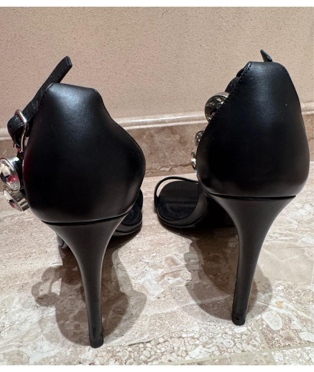 ALEXANDER MCQUEEN Черные кожаные босоножки, фото 3