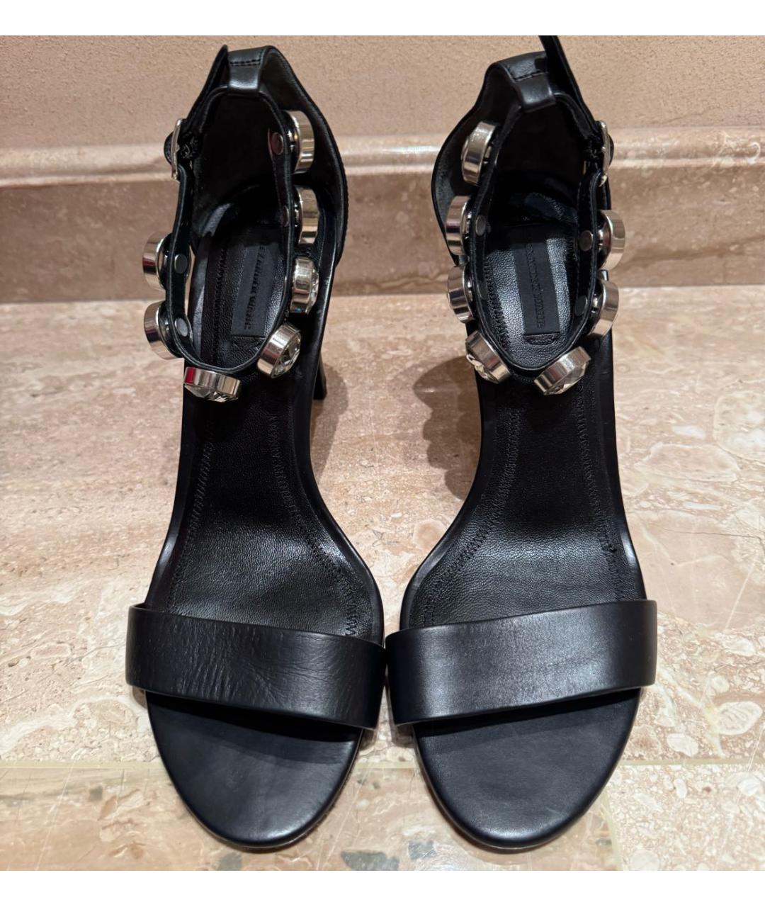 ALEXANDER MCQUEEN Черные кожаные босоножки, фото 2