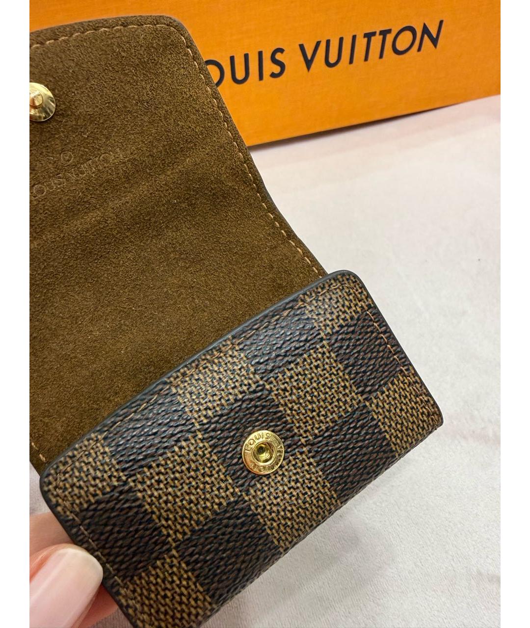 LOUIS VUITTON Коричневая ключница, фото 6