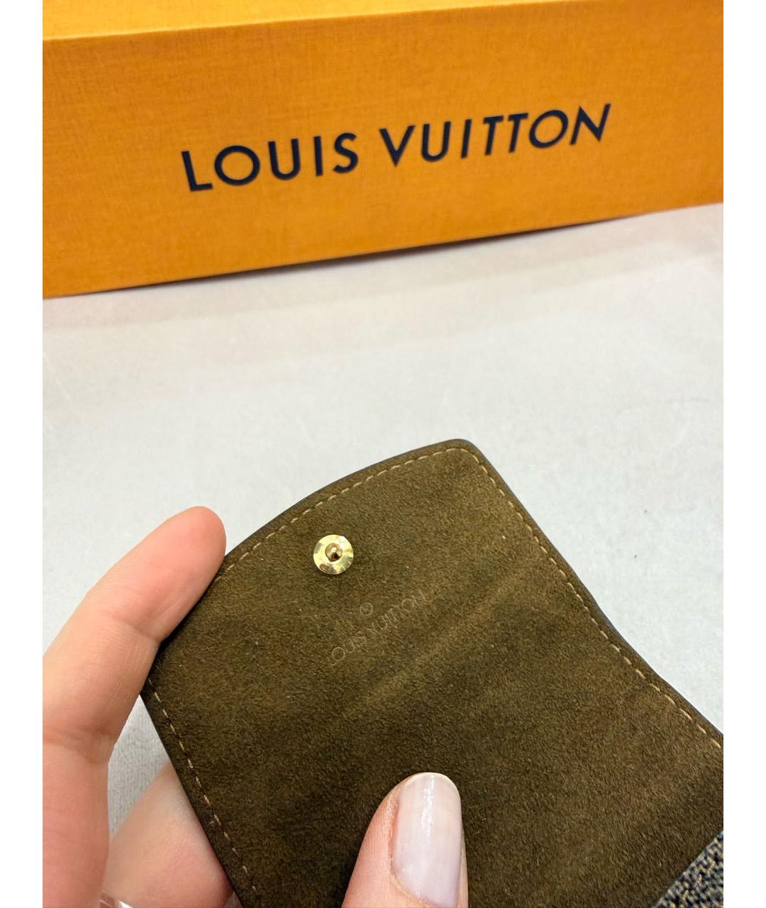 LOUIS VUITTON Коричневая ключница, фото 4
