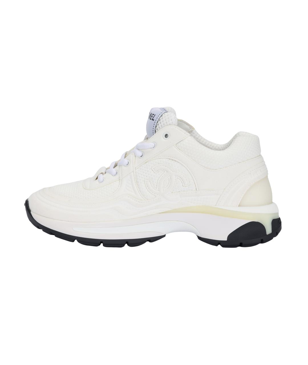 CHANEL Белые кожаные кроссовки, фото 2