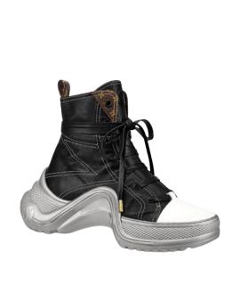 LOUIS VUITTON Кроссовки