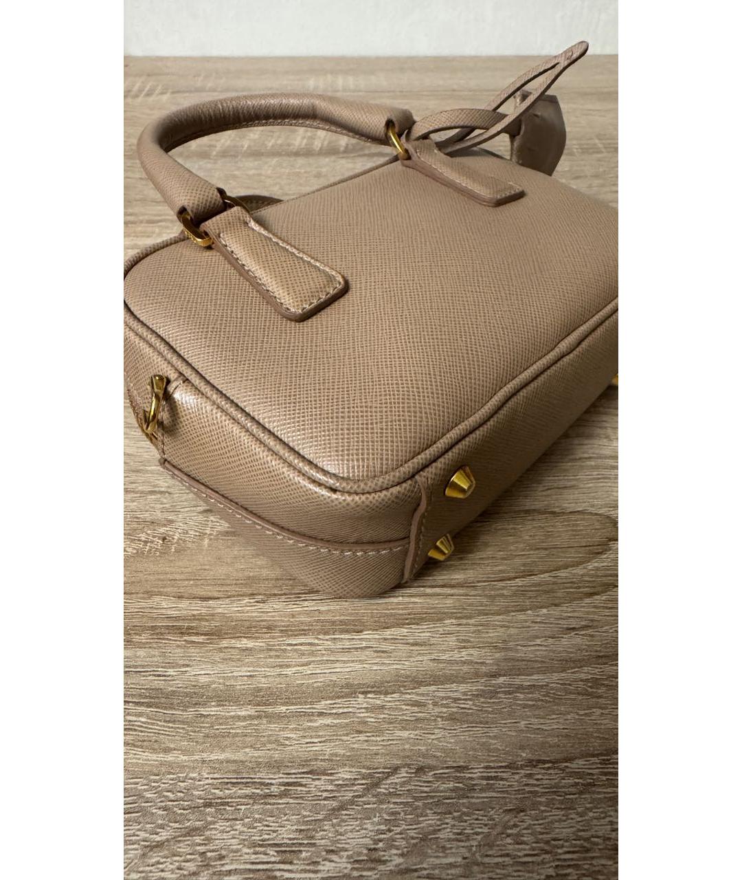 PRADA Бежевая кожаная сумка через плечо, фото 5