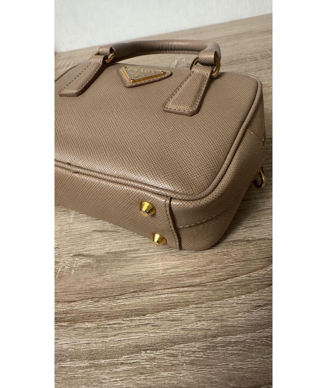 PRADA Бежевая кожаная сумка через плечо, фото 3