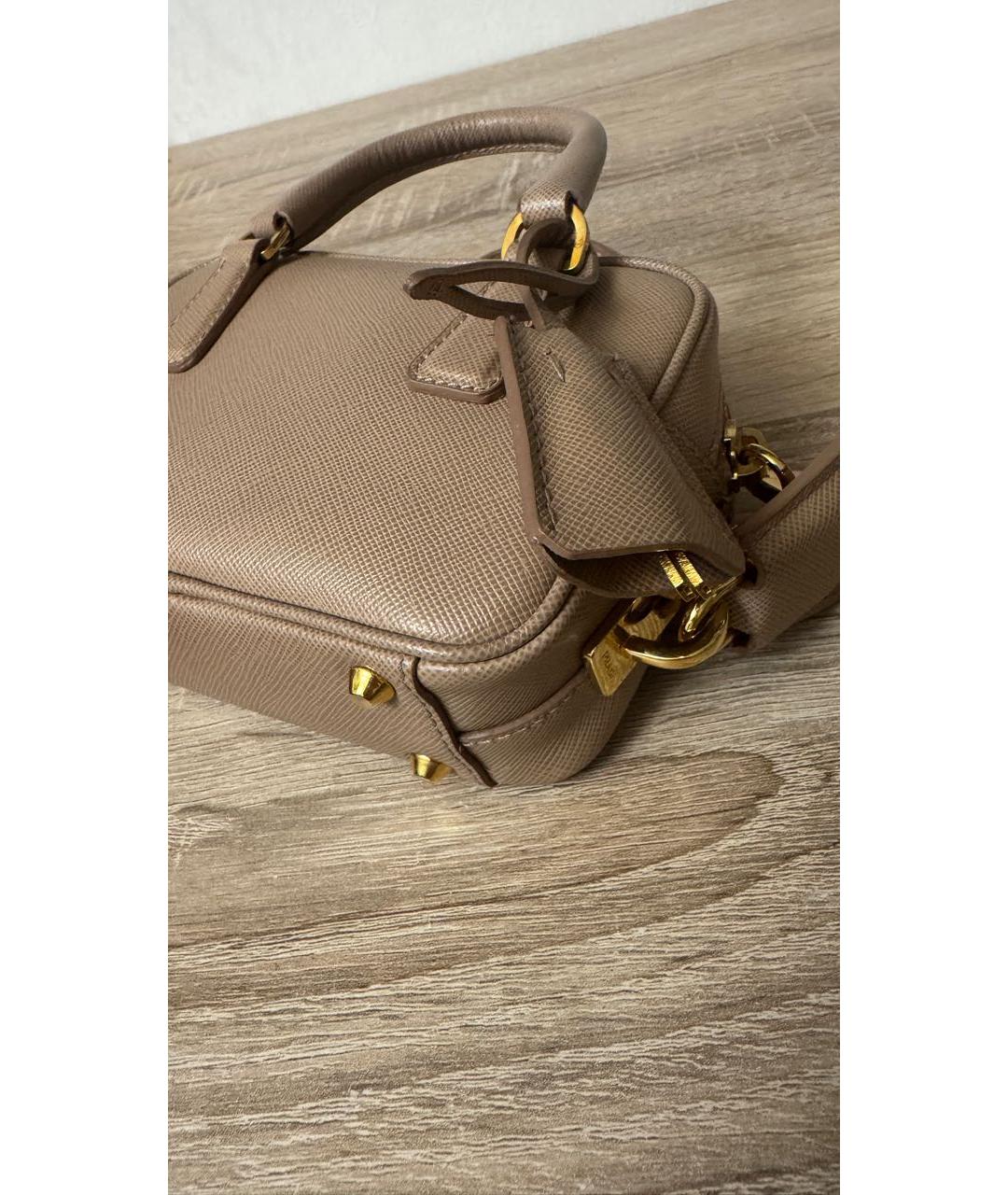 PRADA Бежевая кожаная сумка через плечо, фото 6