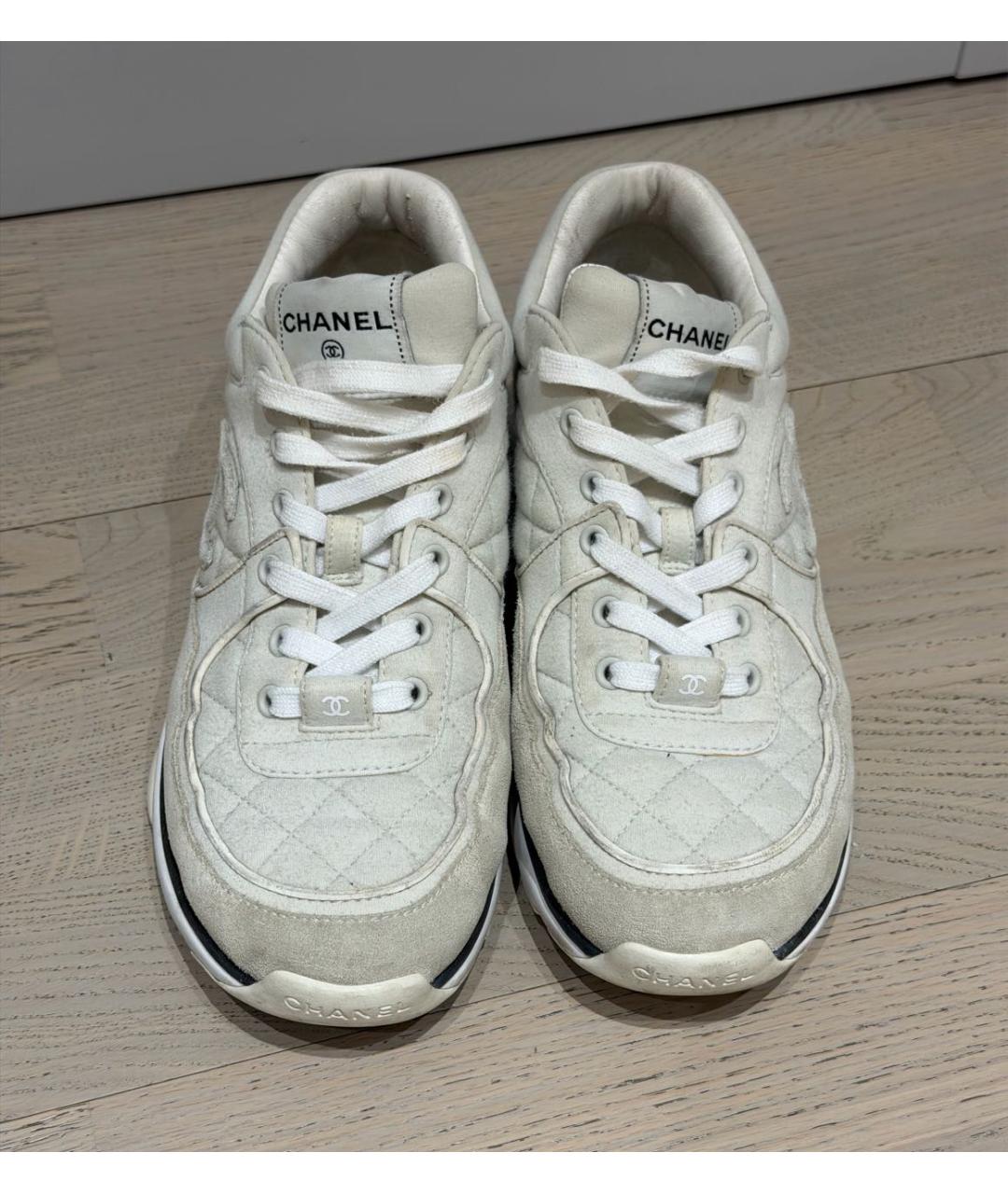 CHANEL Бежевые текстильные кроссовки, фото 2