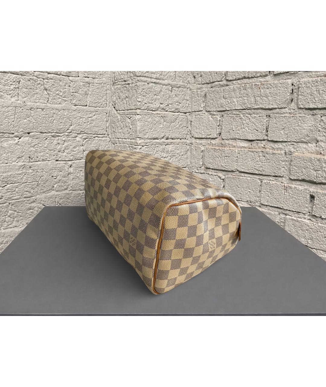 LOUIS VUITTON Белая кожаная сумка с короткими ручками, фото 9