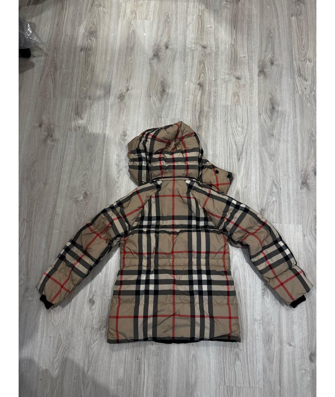 BURBERRY Бежевая полиэстеровая куртка, фото 2