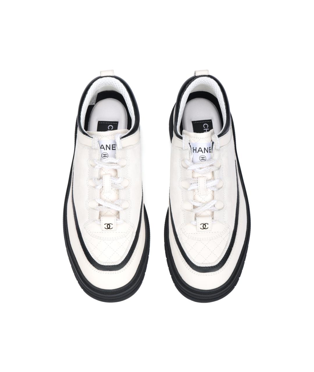 CHANEL Белые кожаные кроссовки, фото 2
