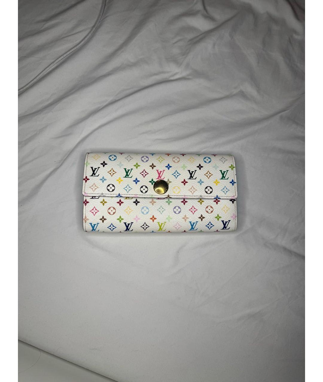 LOUIS VUITTON Белый кожаный кошелек, фото 5