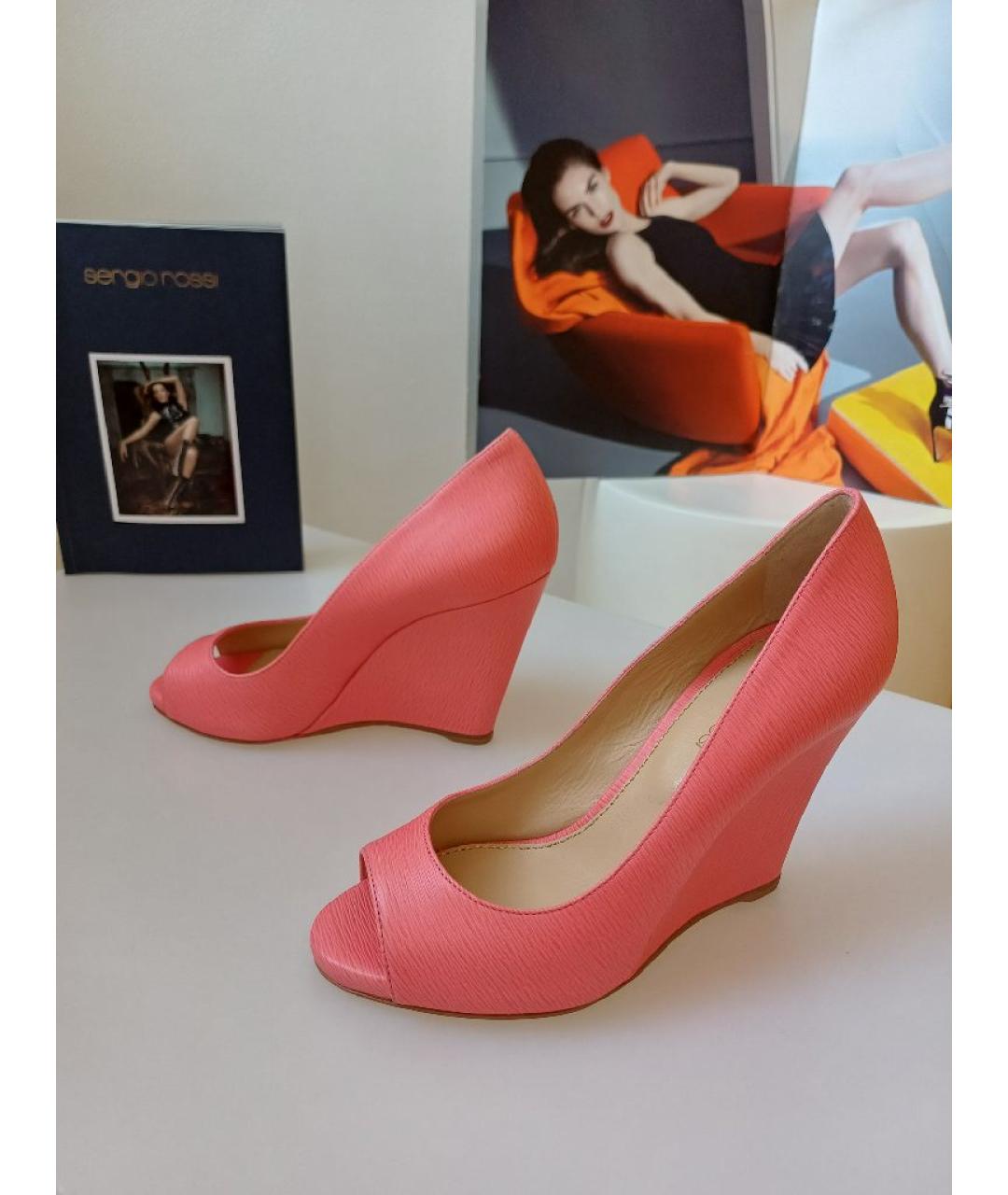 SERGIO ROSSI Коралловые кожаные туфли, фото 3