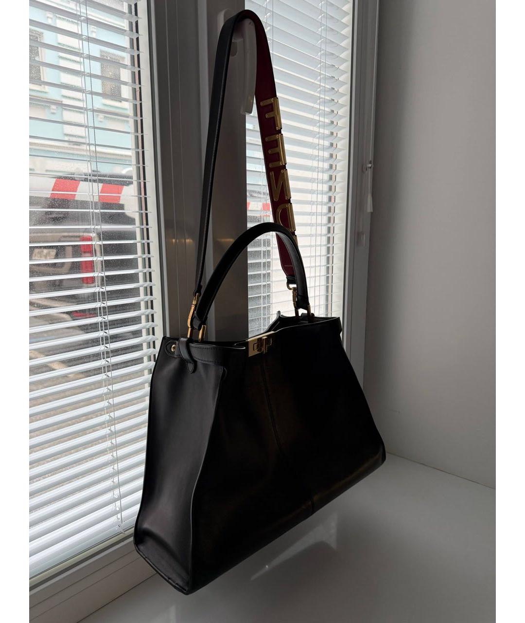 FENDI Черная кожаная сумка через плечо, фото 3