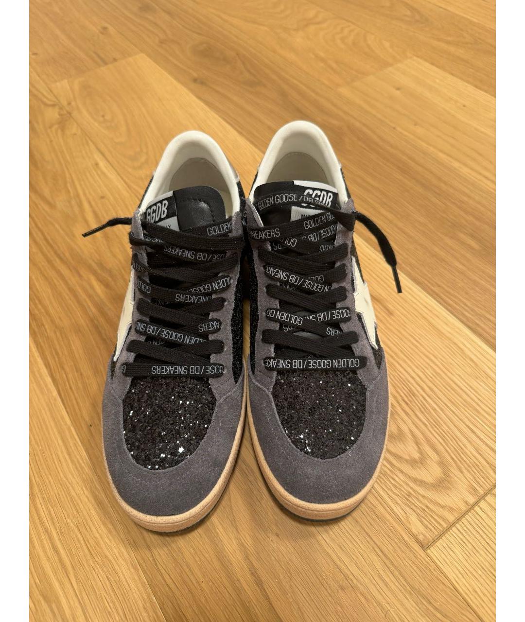 GOLDEN GOOSE DELUXE BRAND Черные замшевые кеды, фото 2