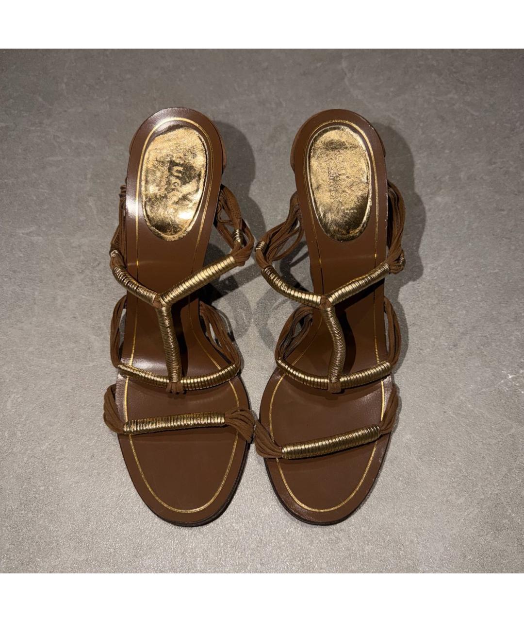 GUCCI Коричневые замшевые босоножки, фото 2