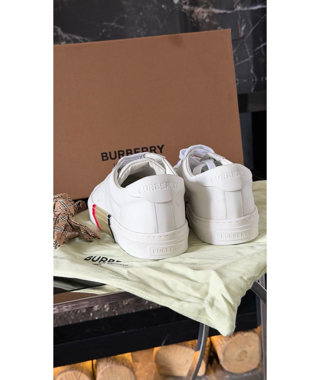 BURBERRY Белые кожаные кеды, фото 4