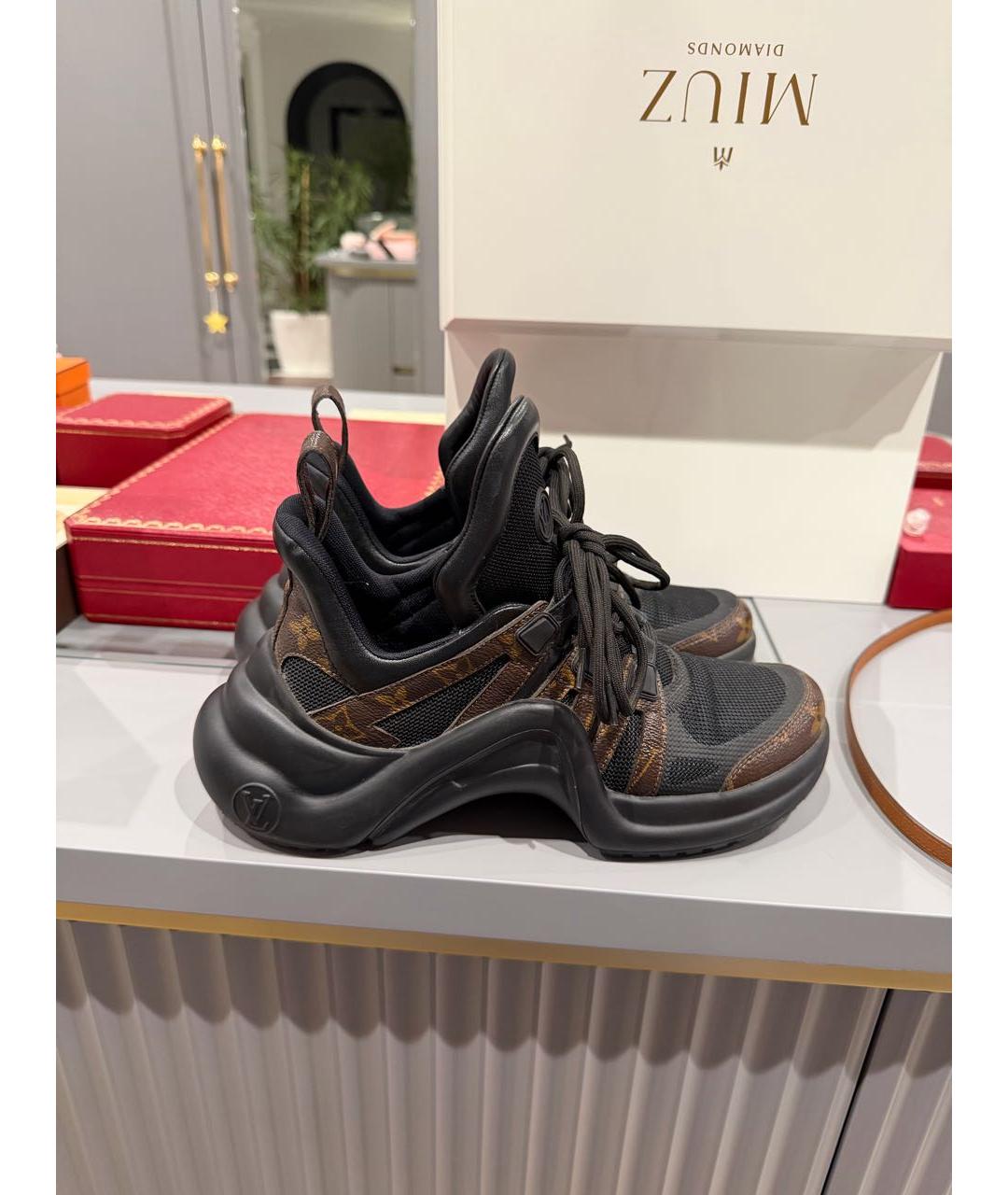 LOUIS VUITTON Коричневые кроссовки, фото 8