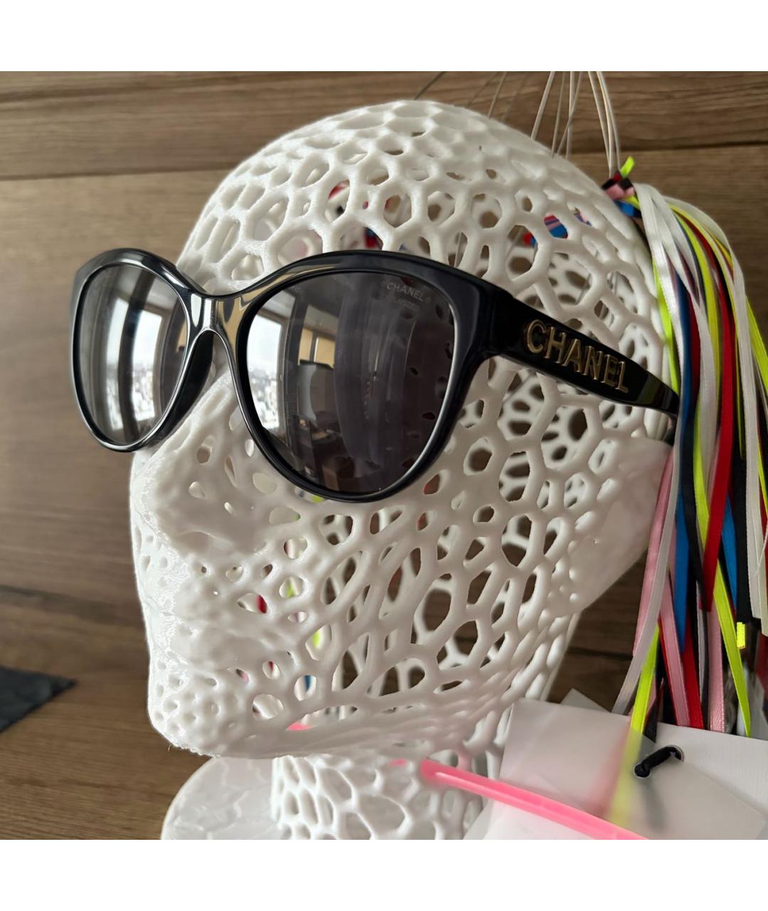 CHANEL Черные пластиковые солнцезащитные очки, фото 3
