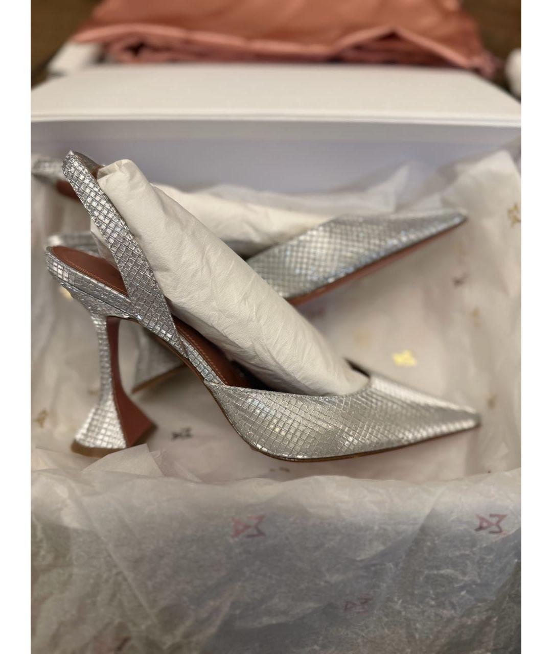 Amina Muaddi Серебряные кожаные туфли, фото 8