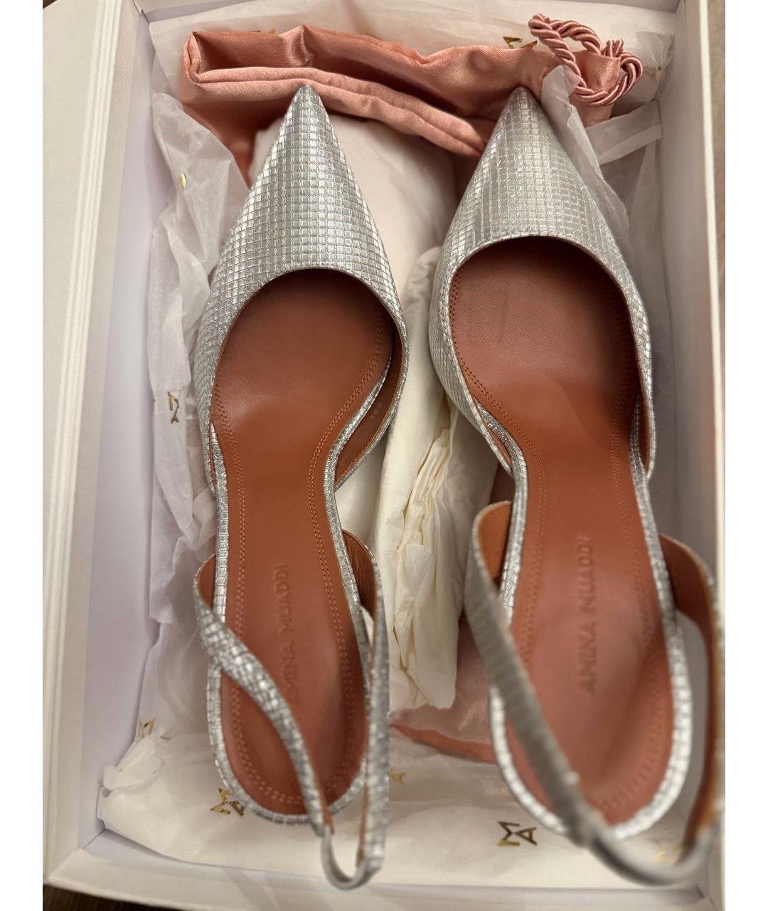 Amina Muaddi Серебряные кожаные туфли, фото 3
