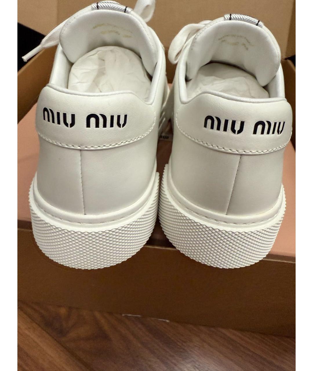 MIU MIU Белые кожаные кеды, фото 4