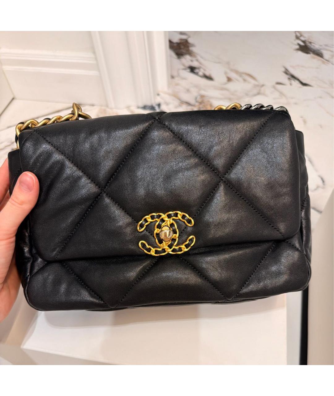 CHANEL Черная кожаная сумка через плечо, фото 2