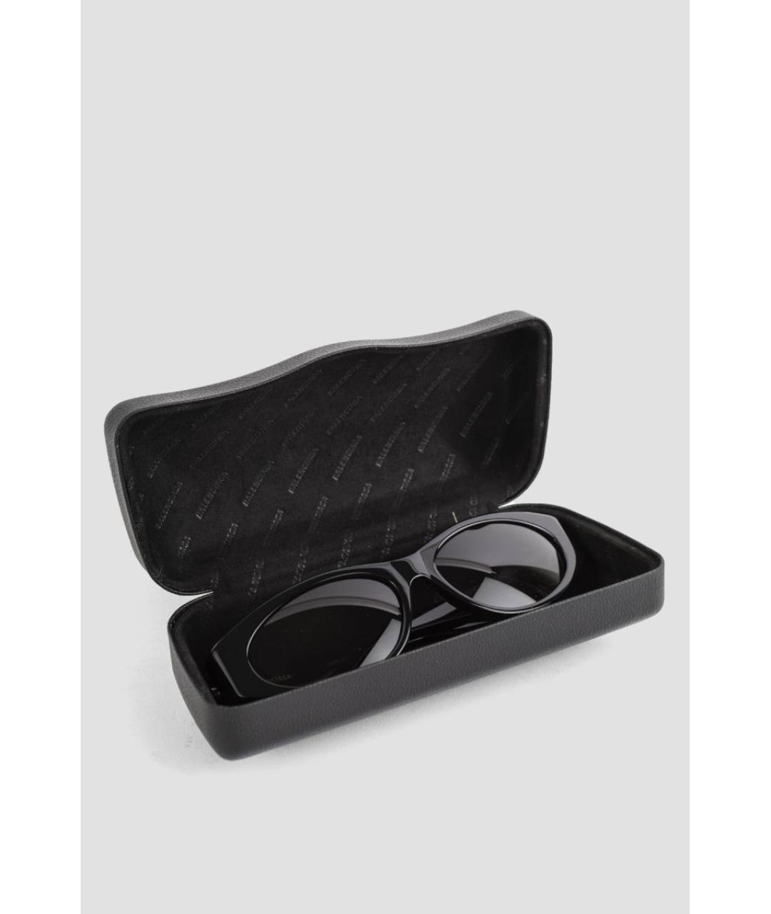 BALENCIAGA Черные пластиковые солнцезащитные очки, фото 4