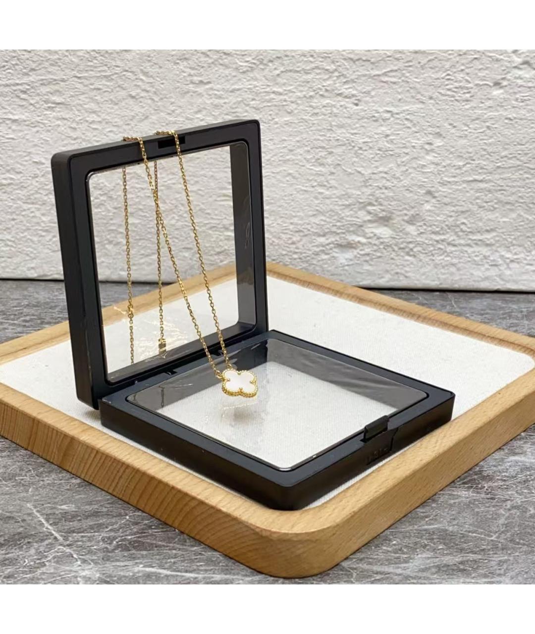 VAN CLEEF & ARPELS Золотое колье из желтого золота, фото 2