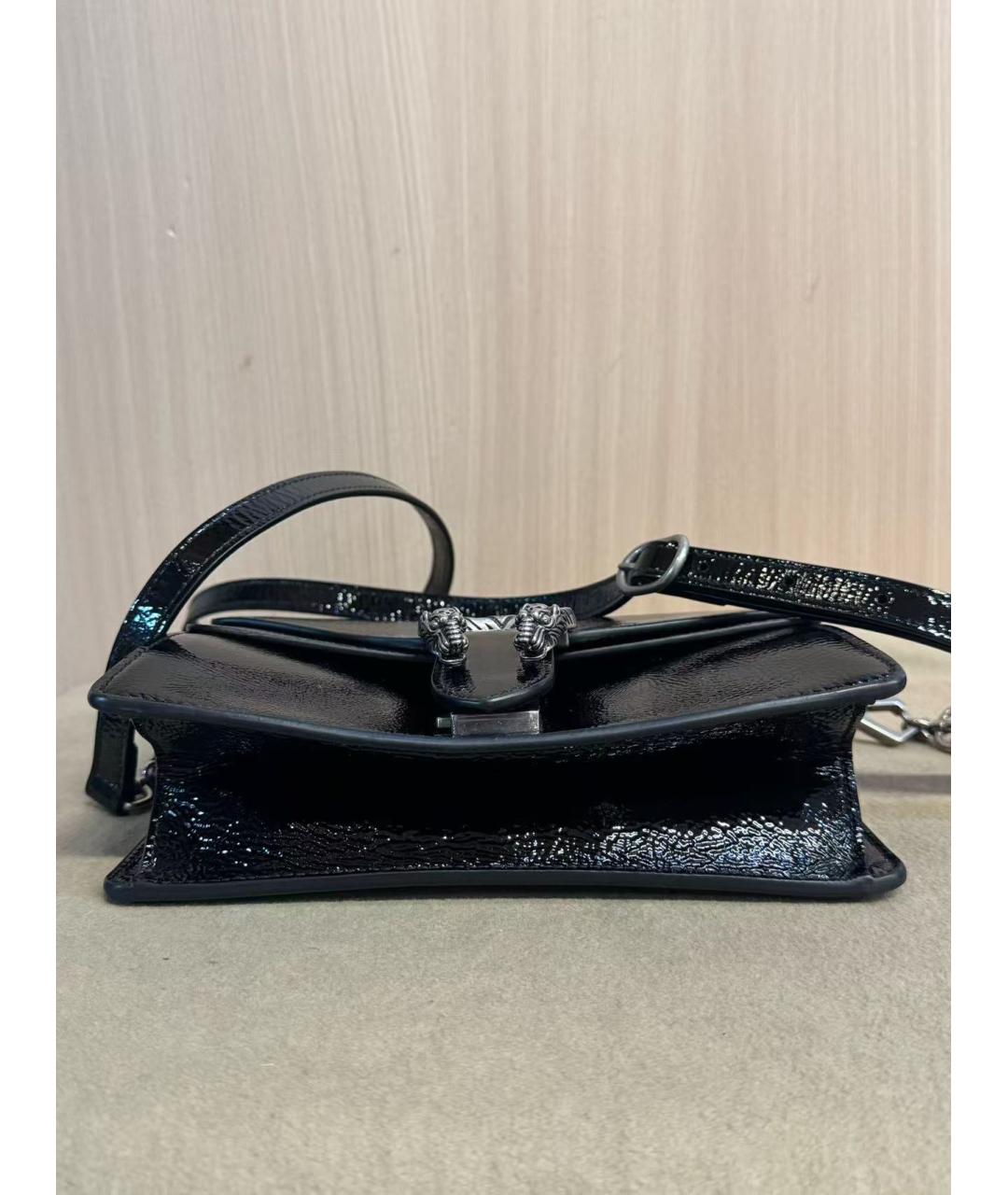 GUCCI Черная сумка через плечо из лакированной кожи, фото 5