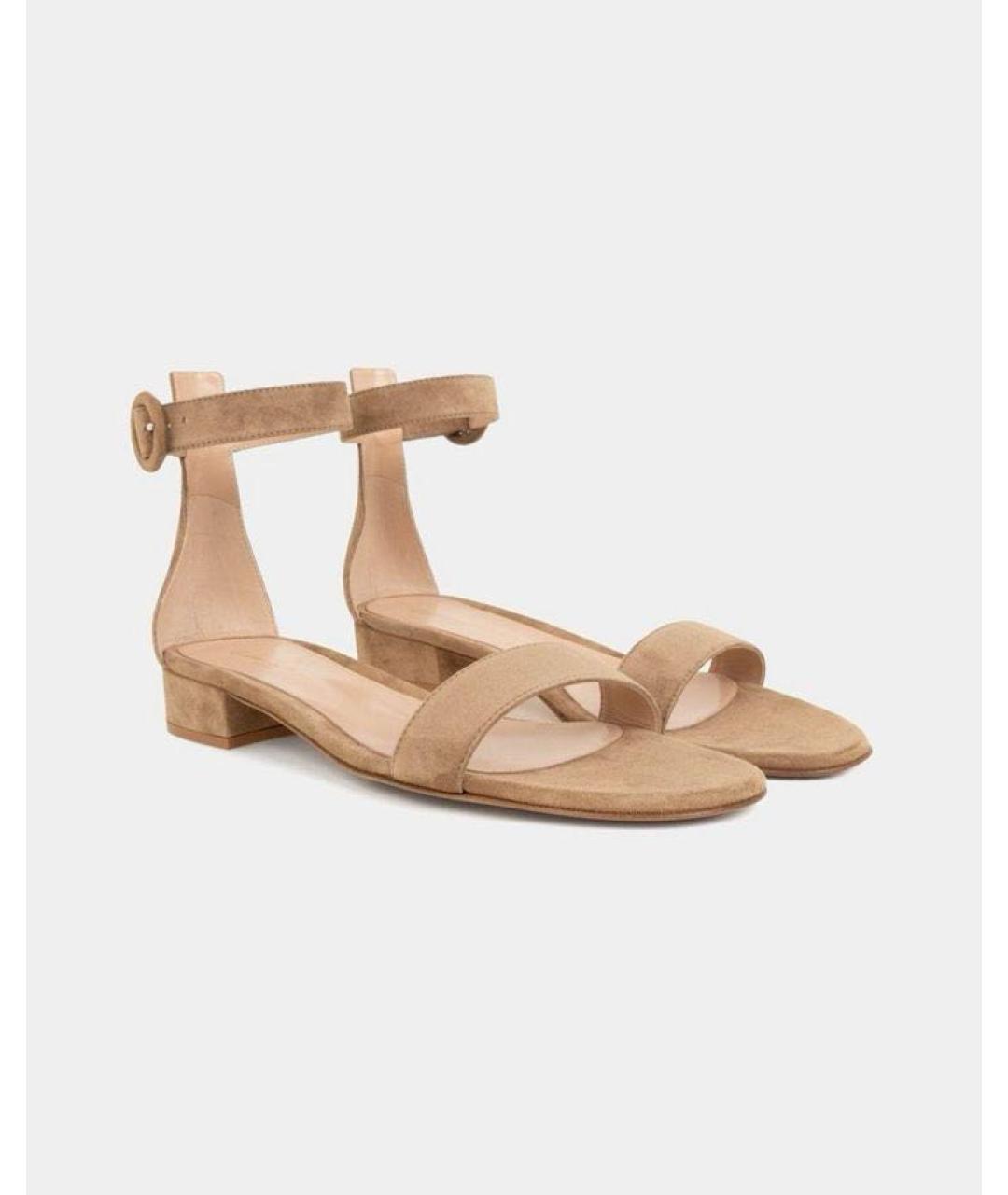 GIANVITO ROSSI Бежевые замшевые босоножки, фото 2